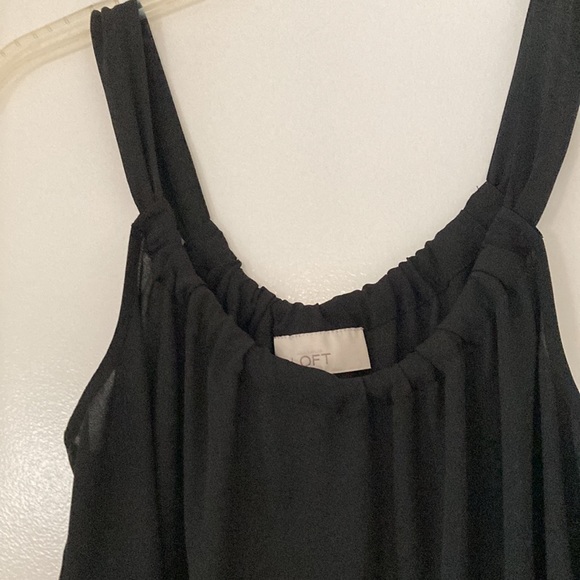 LOFT Sleeveless Racerback Black Dressy Top Size S in excellent condition - Picture 3 of 6